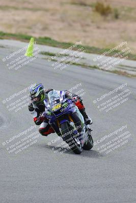 media/Mar-05-2023-TrackXperience (Sun) [[a95d40e56a]]/Group 1/session 2 turn 4/